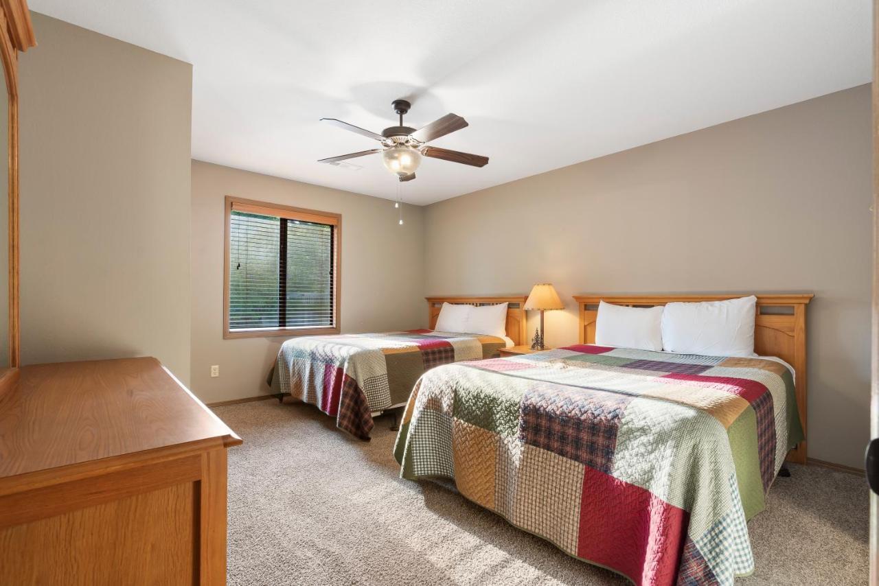 Table Rock Resorts At Indian Point Бренсън Екстериор снимка